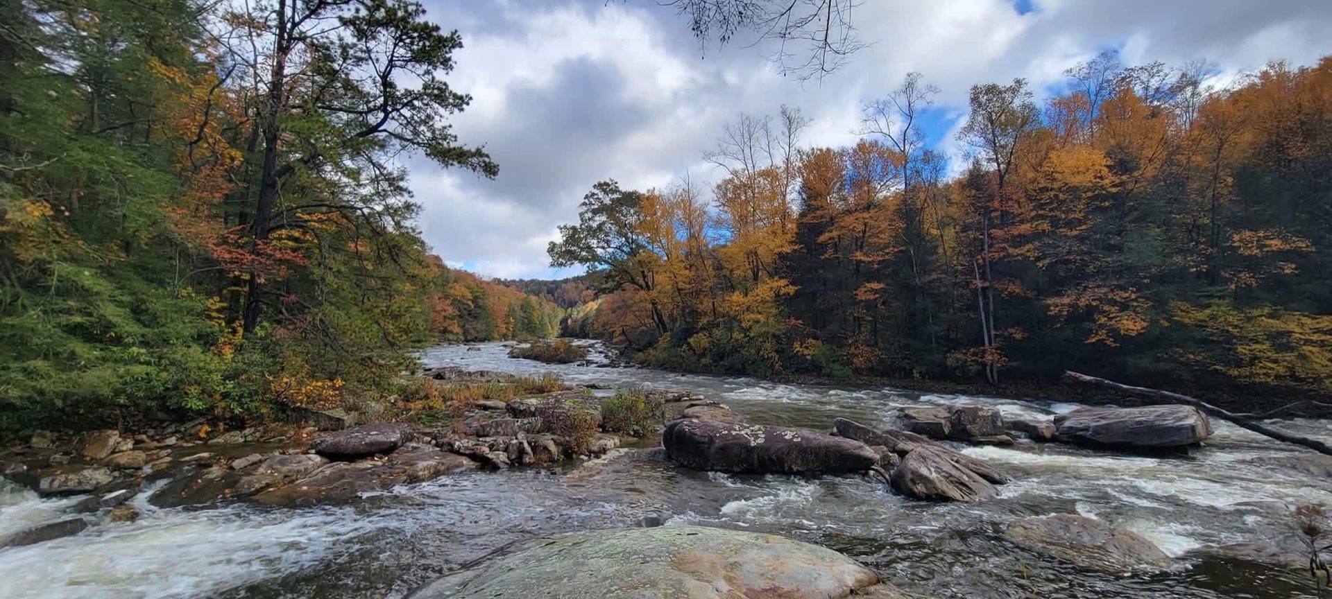 Big Sandy Creek whitewater rapids, community amenity access