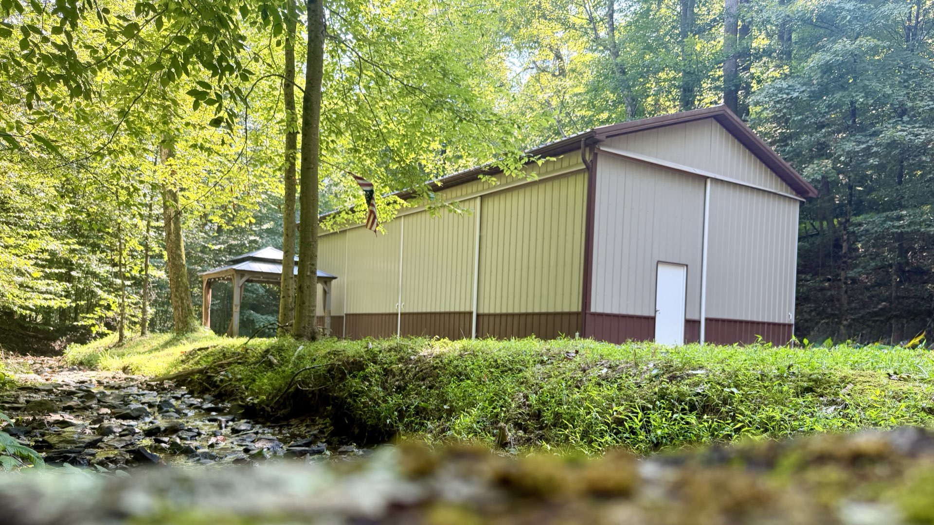 Pole barn and gazebo at 1845 Whitewater Parkway